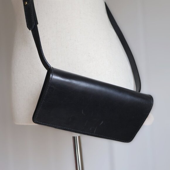 Able Mare Belt Bag Wallet Womens One Size Black Festival Crossbody Travel - Picture 3 of 7